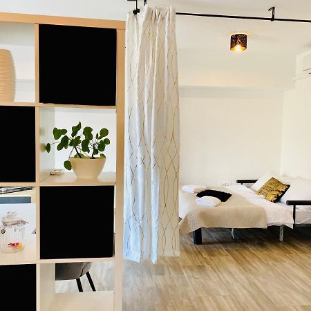 Studio For2 In Опатия Екстериор снимка