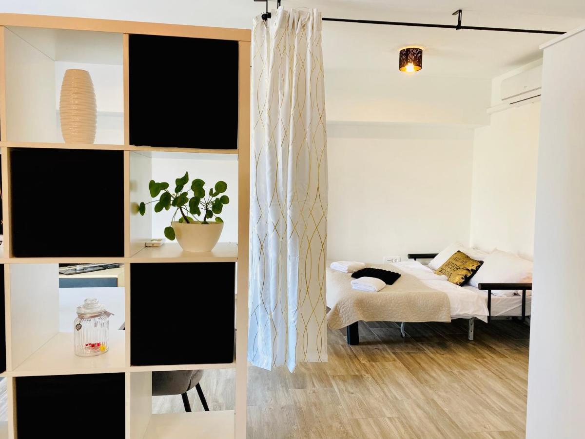 Studio For2 In Опатия Екстериор снимка